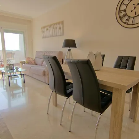 Apt10-Calanova *