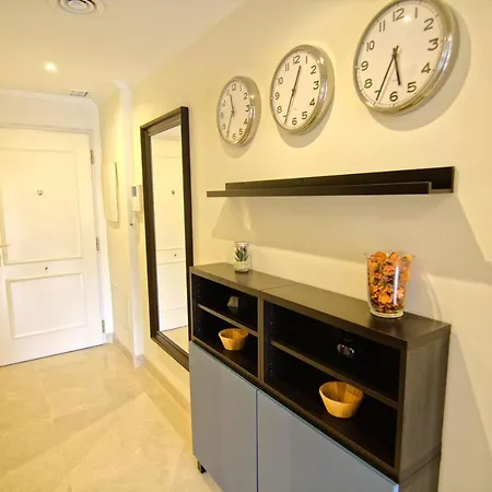 Apt10-Calanova *