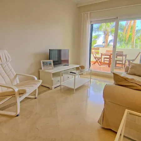Apt10-Calanova *